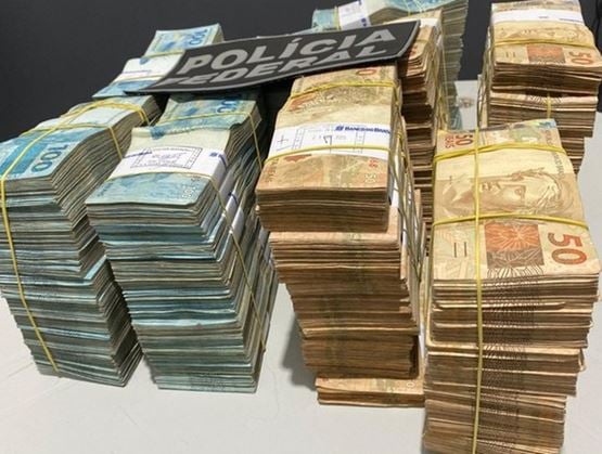Stacks of Brazilian banknotes seized by the federal police