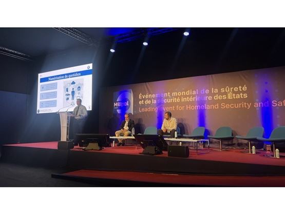 Conference session on connected devices and vehicles at Milipol Paris